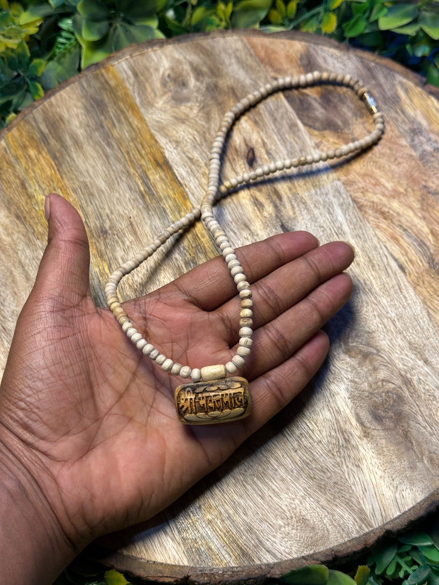 Shri Bhaktmal Locket Original Tulsi Mala The Vrinda Store - Original Tulsi Kanthi Mala Shop In Vrindavan