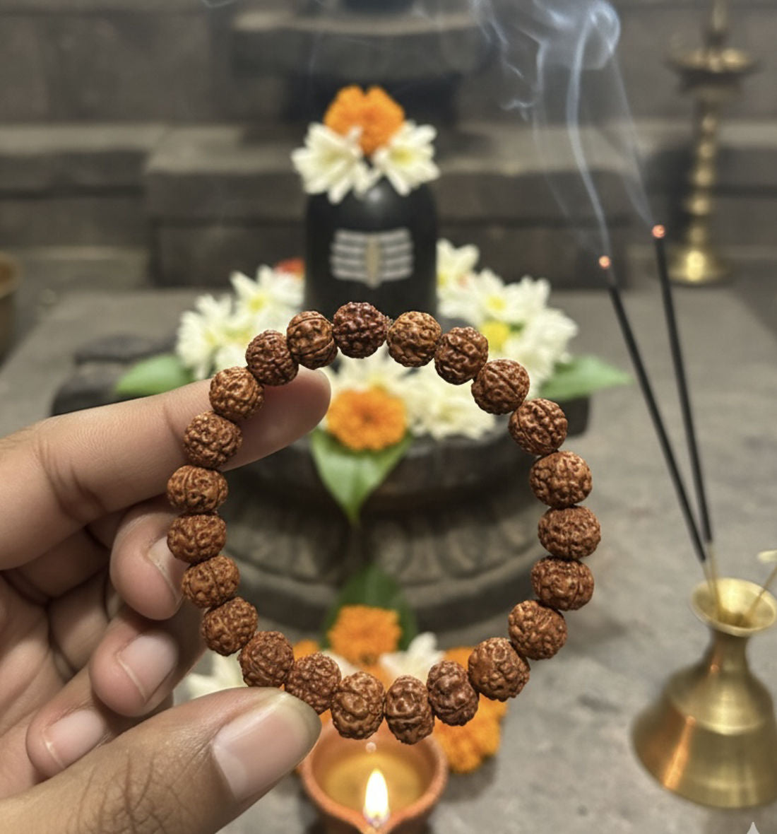 5 Mukhi Rudraksh Bracelet | 100% Original Rudraksh The Vrinda Store - Original Tulsi Kanthi Mala Shop In Vrindavan