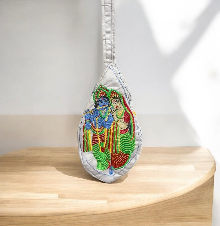 Radha Krishna Jap Bag (Best Quality) The Vrinda Store - Original Tulsi Kanthi Mala Shop In Vrindavan