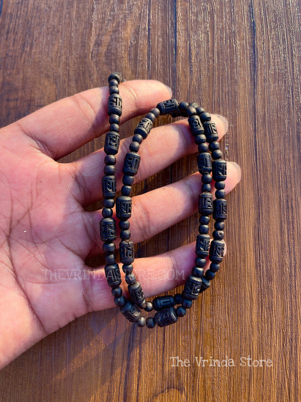 1 Round Radha Name Original Black Tulsi Mala The Vrinda Store - Original Tulsi Kanthi Mala Shop In Vrindavan